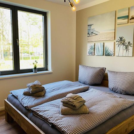 Ferienwohnung Auszeit In Den Parkvillen Carlota Und Candela Baabe Eksteriør billede